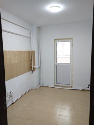 2 camere Banat 55mp parter balcon centrala amenajat 2 euro - imagine 2