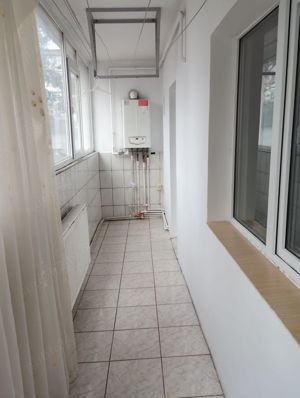 2 camere Banat 55mp parter balcon centrala amenajat 2 euro - imagine 13