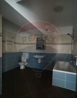 Apartament cu 4 camere de vânzare în zona Calea Bucuresti - imagine 3