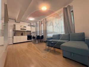 Apartament cu 2 camere de închiriat în zona Mamaia Nord/Hanul cu Peste