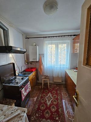 Vând apartament 3 camere Hațeg - imagine 6