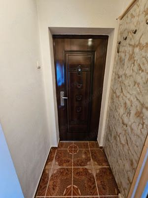 Vând apartament 3 camere Hațeg - imagine 3