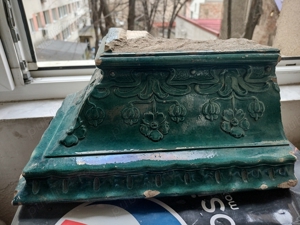 Cahle vechi romanesti de vanzare