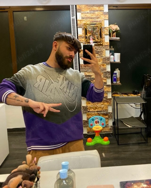 New Aici în Zona ta party