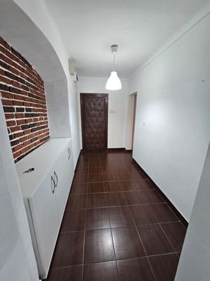 Spatiu pretabil birouri zona Ultracentrala   loc de parcare !! - imagine 4