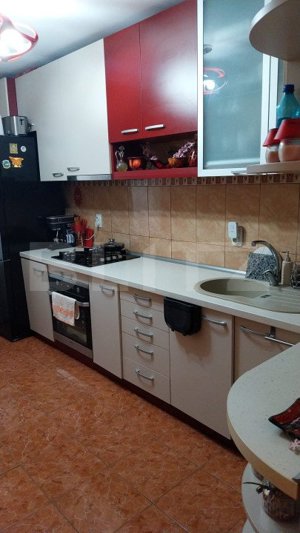 Apartament 2 camere, decomandat, 56 mp, etaj intermediar, zona Burdujeni - imagine 8