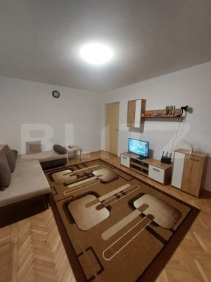 Apartament 2 camere//Parter//Malu rosu - imagine 2