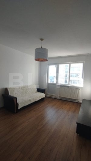 Apartament cu 2 Camere, 49 mp, zona Garii