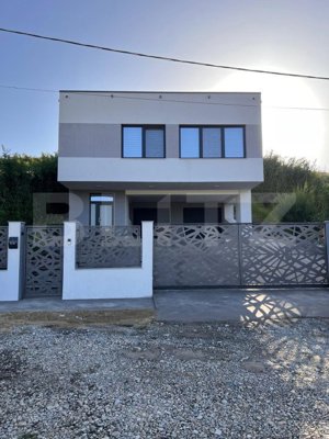 Casa de vanzare, cu 4 camere, 267 mp, zona Hanul Pescarilor - imagine 12