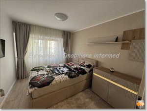 Apartament 3 camere decomandate zona Centru - imagine 2