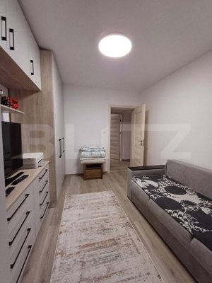 Apartament de vanzare, 3 camere, 63 mp, etaj 1, complet renovat, zona Micro II - imagine 9