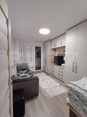 Apartament de vanzare, 3 camere, 63 mp, etaj 1, complet renovat, zona Micro II - imagine 6