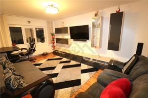 Apartament 3 camere ,, zona Soarelui