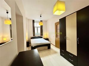 Raritate | Str. Republicii | 3 camere, 2 bai, beci, renovat | Brasov - imagine 14