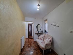 MERITA VAZUT! Vanzare Apartament DEOSEBIT de 3 camere, Târgu Jiu, zona 9 Mai - imagine 7