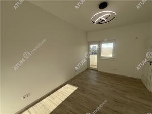 Apartament cu 2 camere decomandate si balcon in zona Tineretului din S - imagine 12