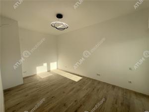 Apartament cu 2 camere decomandate si balcon in zona Tineretului din S - imagine 13