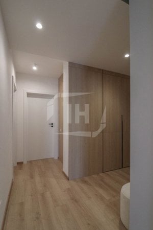 Apartament 3 camere, 2 bai, mobilat/utilat lux in zona Piata Cipariu - imagine 12