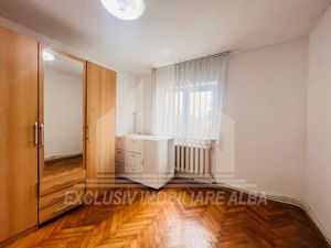 Apartament 2 camere Tolstoi, decomandat - imagine 4