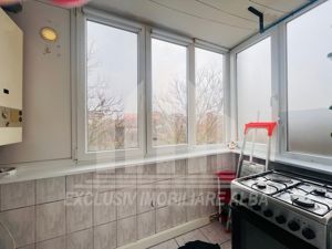 Apartament 2 camere Tolstoi, decomandat - imagine 5