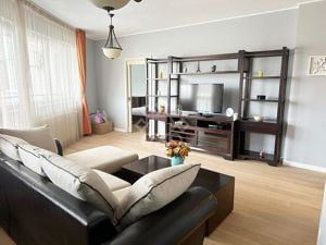 Apartament modern 3 camere de inchiriat cartierul Luceafarul