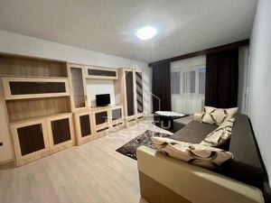 Apartament 3 camere, decomandat, zona Complexul Studentesc