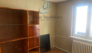 Apartament 2 camere, ultracentral, etaj4/4 Piatra Neamt - imagine 1