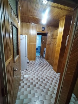 Apartament de inchiriat cu 2 camere. Informații la numărul de telefon  . - imagine 2