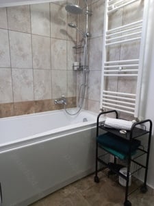 Apartament nou 2 camere, zona linistita  - imagine 6