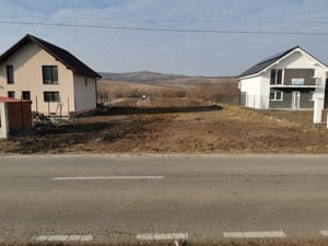 OFERTĂ. Vând 750 mp teren intravilan construcție în Hamba, jud Sibiu