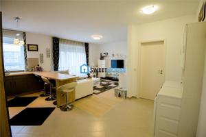 Apartament cu trei camere zona Avangarden - imagine 5