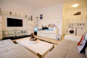 Apartament cu trei camere zona Avangarden - imagine 3