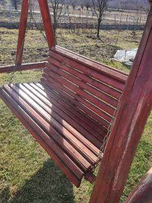 Leagăn de grădină .