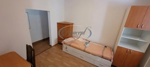 Apartament in zona centrala - imagine 3