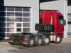 MAN TGX 41.540 BLS 8x4 - euro 5--p.î. 23.11.2012--842000 km - imagine 2
