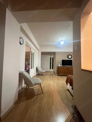 Apartament uimitor cu 4 camere cu 2 balcoane într-o locație centrală  - imagine 3