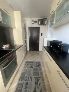 De vânzare apartament cu 3 camere în zona Gheorghe Lazăr amenajat integral - imagine 2