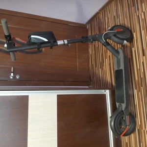 vînd Trotinetă E lectrică