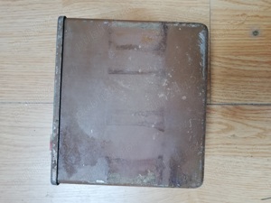 Condensator nepolarizat