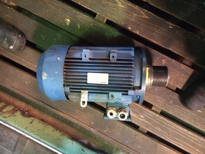 Motor electric de 10 kv cu electrofrana - imagine 3