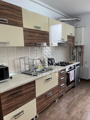 Apartament cu 3 camere, priveliste superba, in Complexul Studentesc - imagine 4