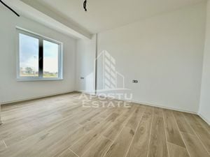 Apartament cu 2 camere, etaj 1, decomandat, zona Planetelor - imagine 4