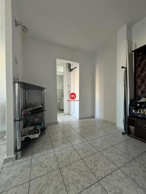 Apartament 2 Camere Decomandat Zona Dacia - imagine 5