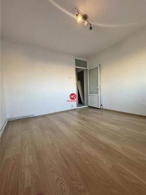 Apartament 2 Camere Decomandat Zona Dacia - imagine 4