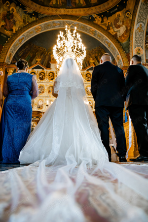 Rochie de mireasa tip Prințesa  - imagine 3