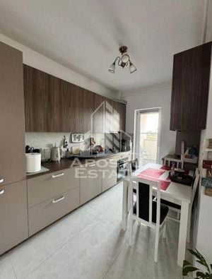 Apartament cu 2 camere, mobilat si utilat,cu balcon si loc de parcare - imagine 4