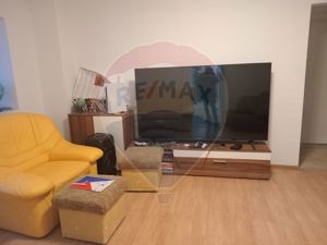 Inchiriere apartament 4 camere  pe Faleza Muresului Polivalenta - imagine 3