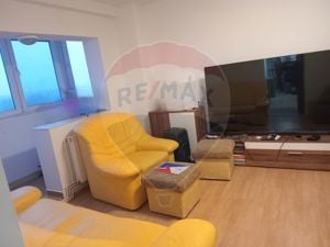 Inchiriere apartament 4 camere  pe Faleza Muresului Polivalenta - imagine 4