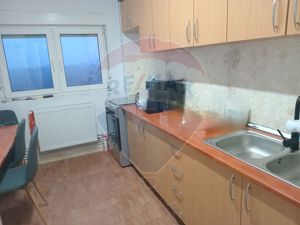 Inchiriere apartament 4 camere  pe Faleza Muresului Polivalenta - imagine 6