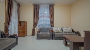 Apartament cu 2 camere, str. Republicii, Brasov - imagine 5